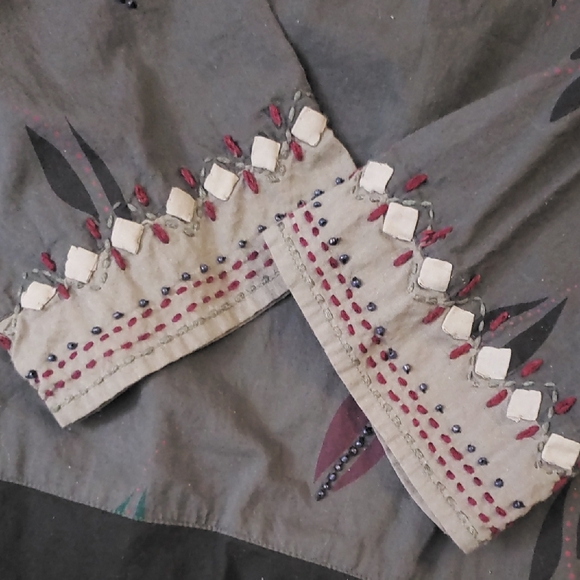 Gudrun Sjoden Floral Beaded Gray Cotton Tunic Size Medium Boho Chic Feminine - Picture 3 of 9